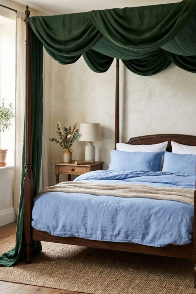 Blue and green bedroom idea with hunter green canopy and cornflower blue linens 